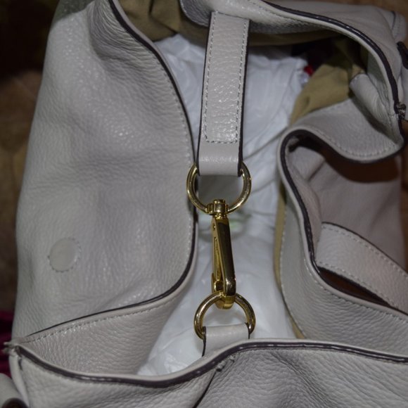 G.I.L.I Leather Stirrup Satchel W/ Shoulder Strap - Picture 9 of 16